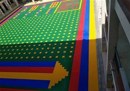 河南濮陽(yáng)美國際學(xué)校操場(chǎng)